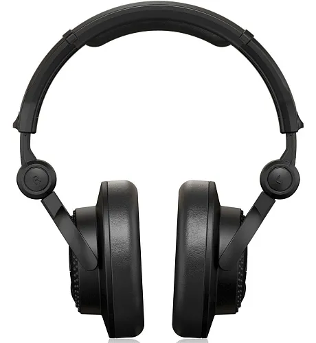 Behringer HC 200 Универсальные закрытые наушники с кабелем.